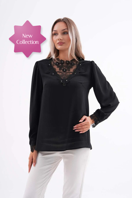 Plus Size Lace and Stone Embroidered Crepe Blouse - B0052