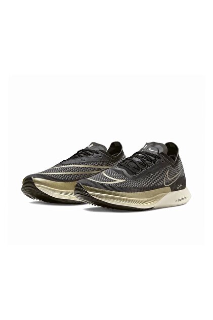 Nike ZoomX Streakfly Road Racing Erkek Spor Ayakkabı - Fiyatı