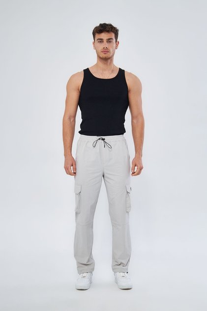 Men's Trousers, Lycra Parachute Fabric, Cargo Pocket, Regular Cut, Elasticated Leg and Waist