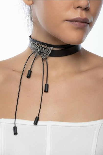El Yapımı Deri Kordonlu Kelebek Choker Kolye