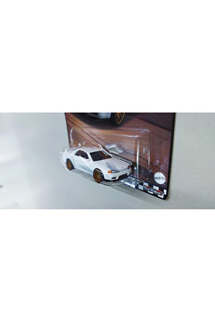 HOT WHEELS Premium Nissan Skyline GT-R (BNR32) ( Boulevard 2024