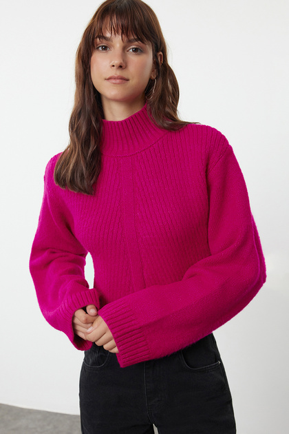 Trendyolmilla Fuşya Crop Yumuşak Dokulu Dik Yaka Triko Kazak