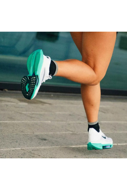 Nike Alphafly NEXT% 2 Kadın Yol Yarış Ayakkabı DN3559-100 - Fiyatı