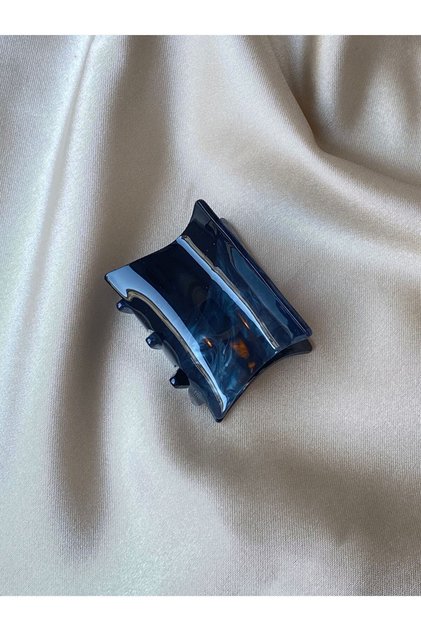 Bone Two-Tone Pearlescent Latch Buckle