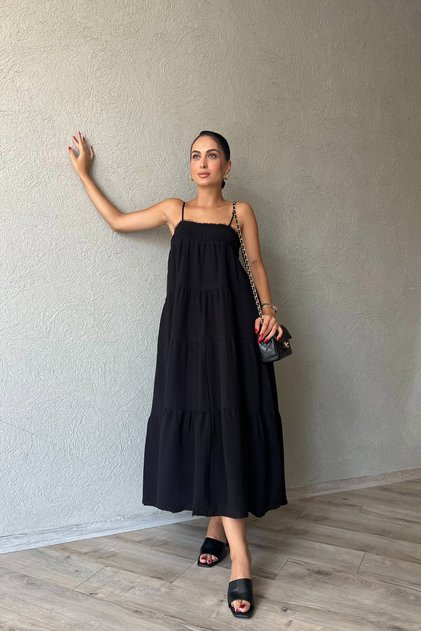 Sardinya Gipe Detailed Black Strap Dress