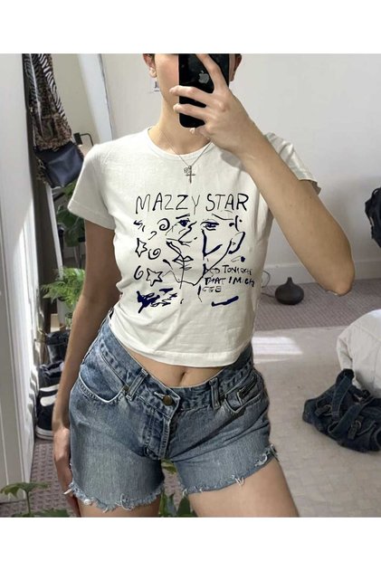 Women's Top Sitting Mold Waist Length Crop Printed Crew Neck Baby Tee
