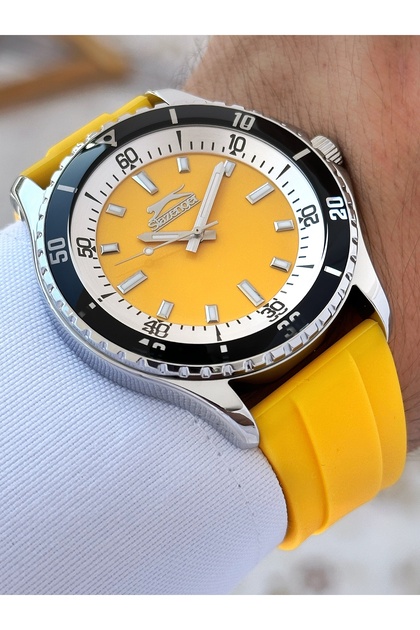 Special Design 5 Atm Waterproof Silicone Cord Men's Wristwatch