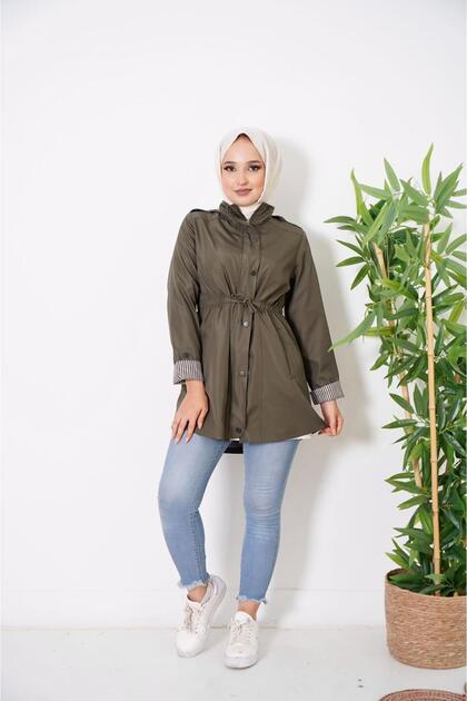 Women's - Zippered Short Bondit Trench Coat with Sleeve Stripes