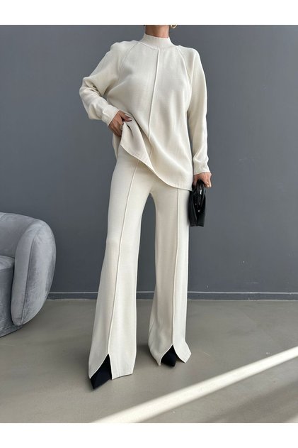 Women's Half-Turtleneck Sweater Trousers Top and Bottom Knit Set - Cream