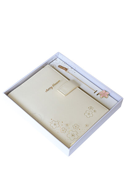 Victoria's Journals Kutulu Defter 13x18 cm Ivory 96 yaprak (Kitap