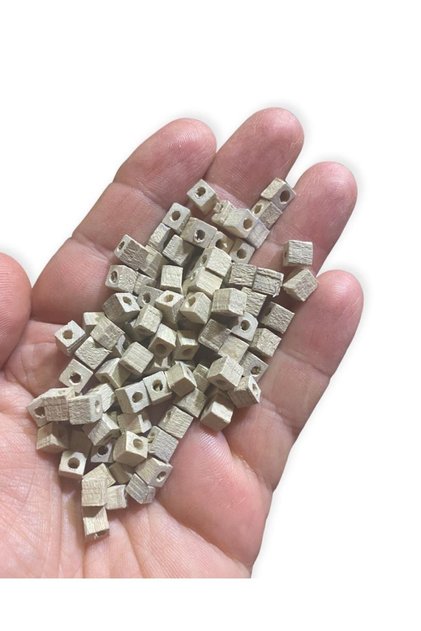 5 Mm Raw Cube Wooden Beads - 200 Pieces