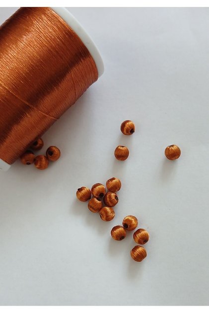 Kiraz Oyası Boncuğu ( Tarçın rengi )100 Adet