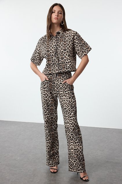 Blugi cu talie înaltă și picior larg, cu imprimeu leopard multicolor TWOAW25JE00122