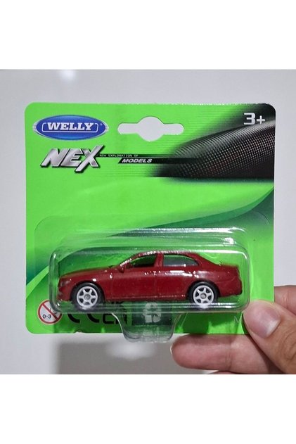 1/64 ÖLÇEK WELLY MARKA LİSANSLI MERCEDES BENZ E CLAS KIRMIZI RENK