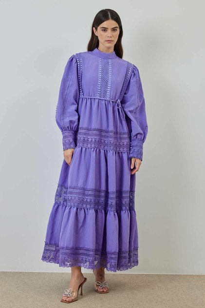 Lace Detailed Lilac Dress