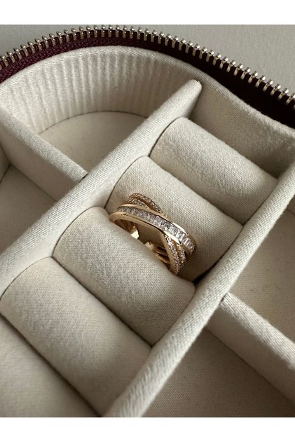 Gold Baget Taşlı X Yüzük
