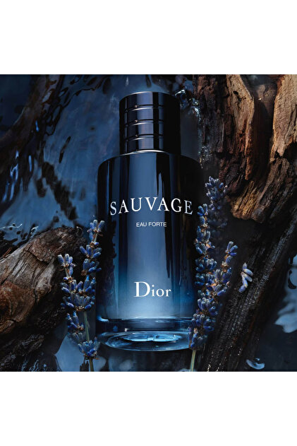 Dior SAUVAGE Eau Forte アルコールフリー Sauvage Eau Forte