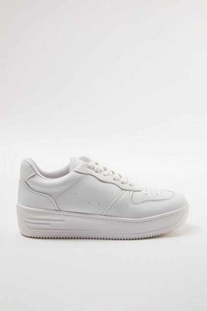 Trendyolmilla Shoes Beyaz Kalın Taban Bağcıklı Kadın Spor Ayakkabı