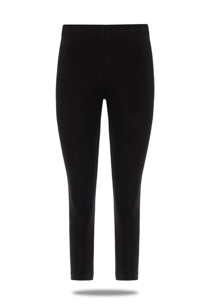 Girl's Athlete Capri Length Black Slim Fit Tights - 8028