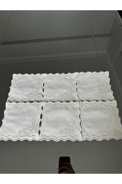 LEAF MODEL COCKTAIL NAPKIN PACK OF 6