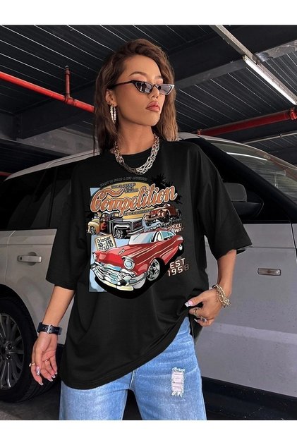 Dámske čierne oversize tričko Compeltition s potlačou