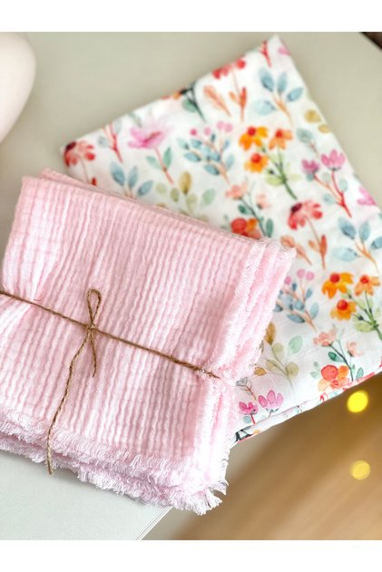 100% Cotton Baby Mouth Wipes Set of 4 30X30Cm Pink Shoulder Cover Sweat Wipes