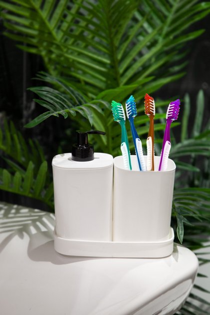 CREATIVE 3 PIECE BATHROOM SET LIQUID SOAP DISPENSER TOOTHBRUSH HOLDER SPONGE HOLDER WITH STAND BLACK