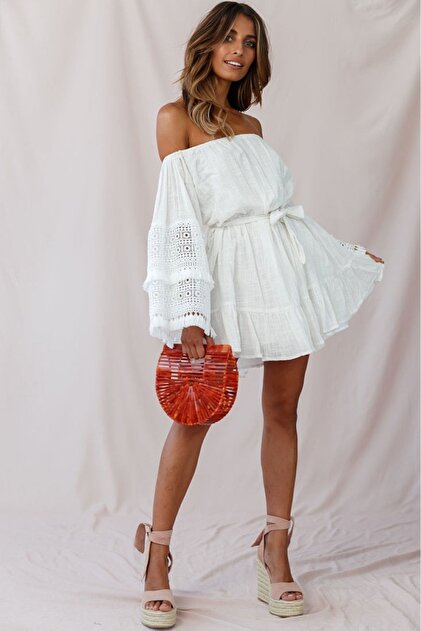 fitted lace wedding dress Yujie goddess style niche sexy off-shoulder long-sleeved pleated waist –  Lee Nhi Boutique main image 0