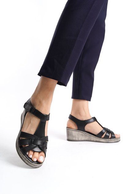Genuine Leather BLACK Anatomical Sandals COMFORT WOMEN'S SANDAL TMD202455