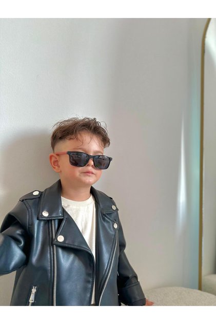 Polarized and Uv-Protected Children's Sunglasses for Ages 5-11
