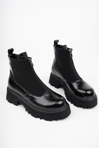 İsabel Model Black Broken Patent Leather Thick Sole Front Zipper Women's Boots