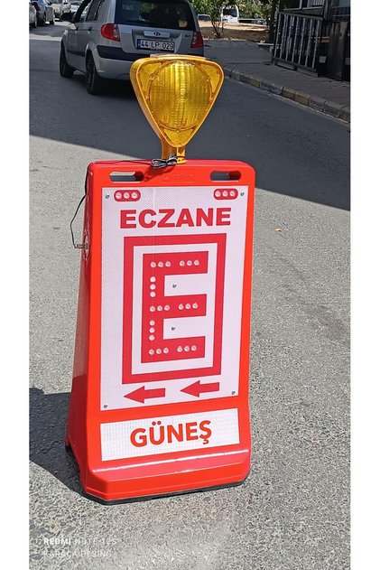 güneş enerjili eczane dubası