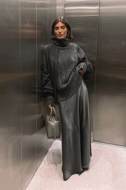 Fusta din satin lungime maxi