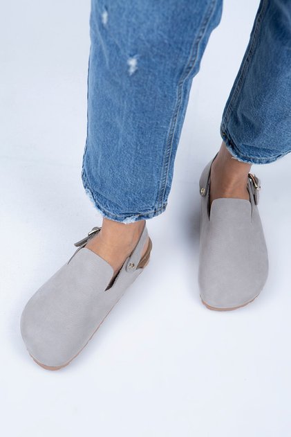 Holly Women's Genuine Leather Belted Buckle Light Gray - Gold Sandals
