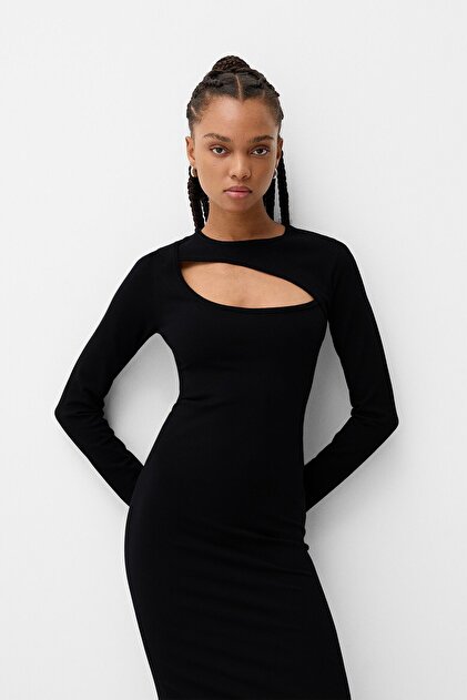Bershka Midi Dress with Window Details- Trendyol Bershka Midi Dress with Window Details- Trendyol