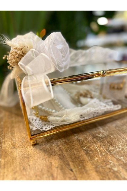 Gold Çerçeveli Cam Kutulu Söz Mendili
