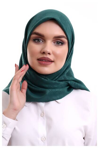 غطاء رأس منقوش من كوفرا - أخضر