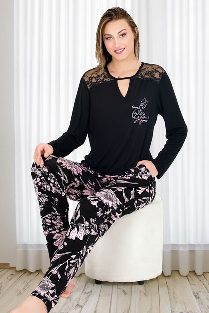 Soft viscose fabric rose patterned lace detailed collar long sleeve pajama set 11668
