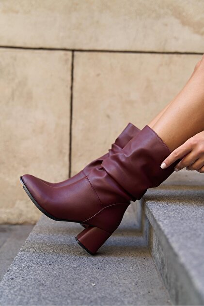 Madamra Bordo Kadın Büzgü Detaylı Topuklu Kadın Çizme - Fiyatı
