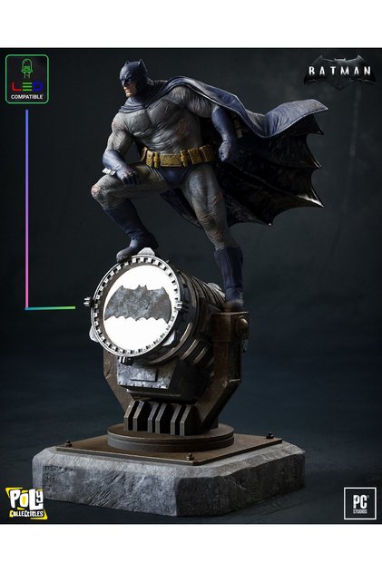 Dark Knight On Bat Signal - Collectibles Figure | 36 cm