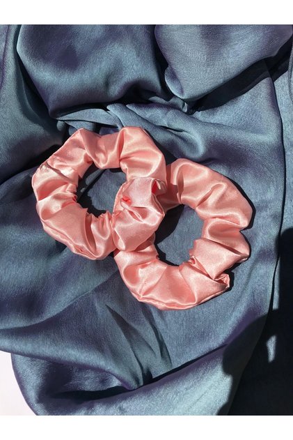 Women's Henna and Engagement Elastic Bagel Powder Pink Satin 10-Piece Scrunchie Hair Tie Set for Wedding