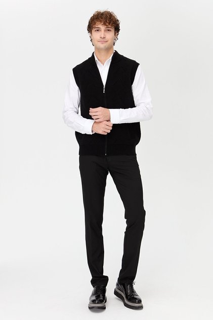 Men's Stand Collar Diamond Patterned Wool Vest Black