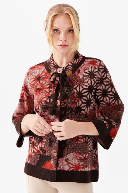Women's Stand Collar Shadow Patterned Three Quarter Sleeve Short Jacket Brick