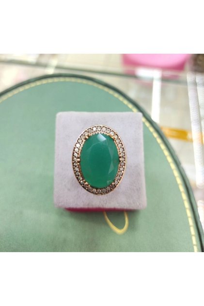 Zümrüt Taşlı Oval Otantik Gümüş Yüzük