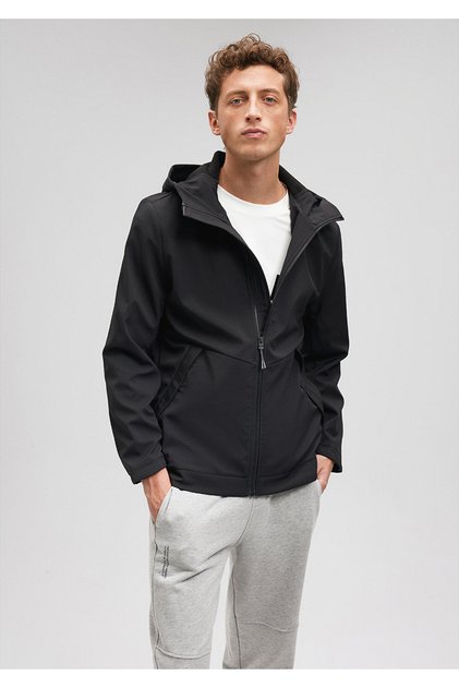 Hooded Black Jacket Regular Fit / Regular Cut0110297-900