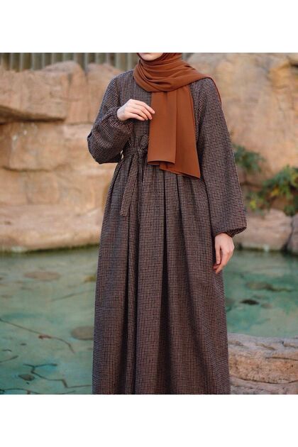 winter hijab dresses Raqqa Pötikare Seasonal Dress Ferace BLACK DRESS TO WEAR IN CARIBBEAN Elena of Avalor 1st Wood/Color:Maple/Dark Knight full sleeves and included