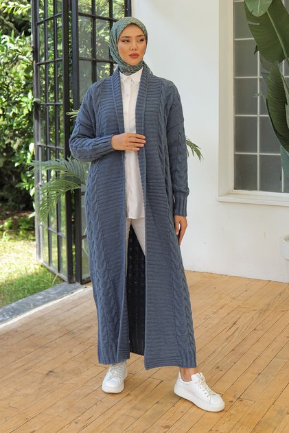 Women's Ring Braided Full Length Knitwear Cardigan