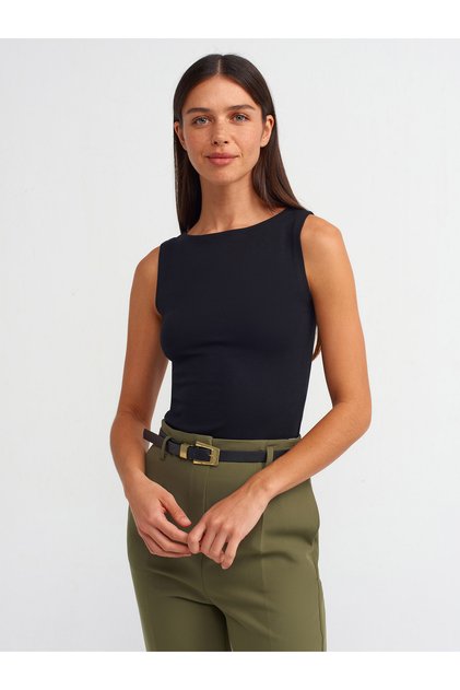 20868 Boat Neck Sleeveless Top-Black