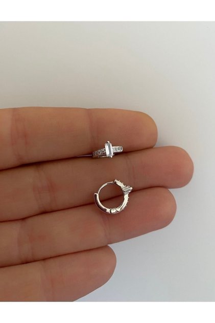 Cerrahi Çelik Zirkon Taşlı Tragus Rook Forward Lobe Helix Kıkırdak Uyumlu Halka Piercing Küpe