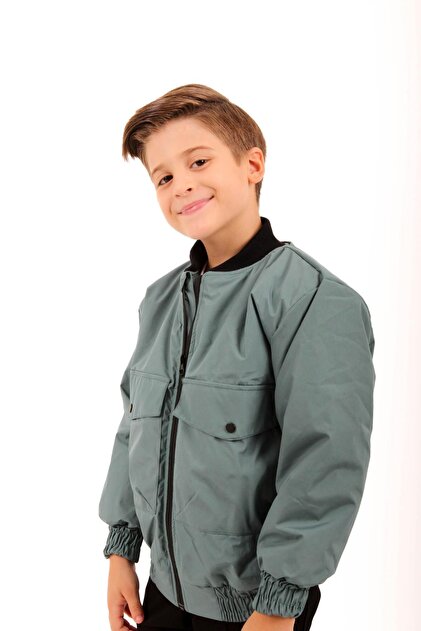 Wide Pocket Detailed Boys' Bomber Jacket Çağla